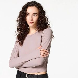 Uniqlo Ultra Stretch AIRism Cropped T-Shirt (Long Sleeve)